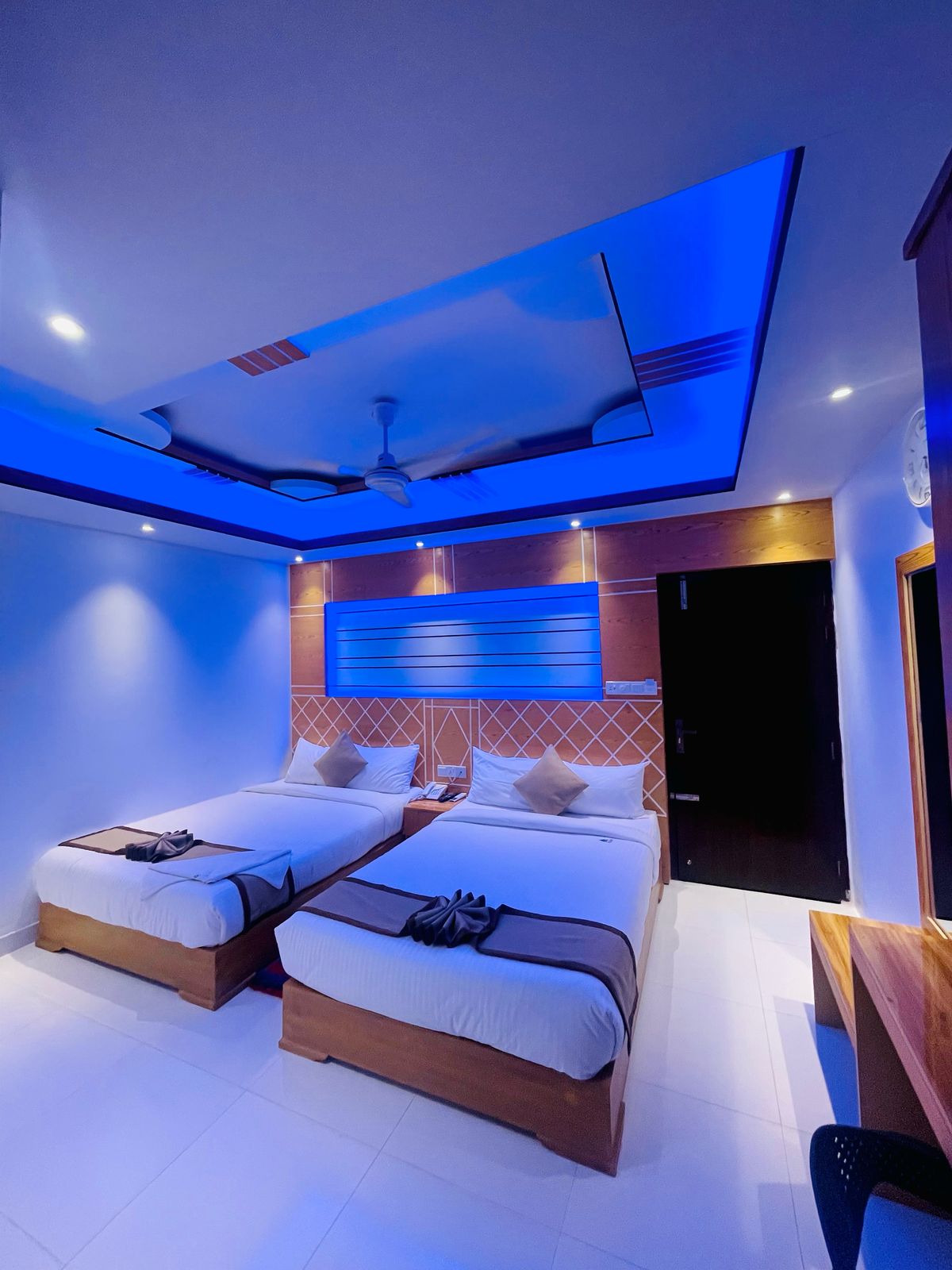premium-double-bed-03